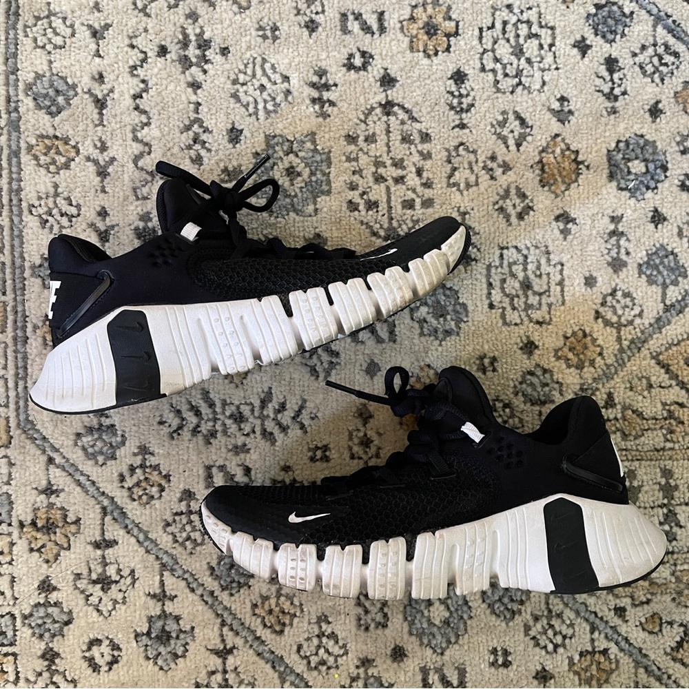 Nike Metcon Shoes